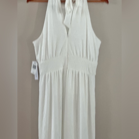 Emma & Michelle NWT white halter empire waist sleeveless eyelets maxi dress, 12 - Picture 7 of 9